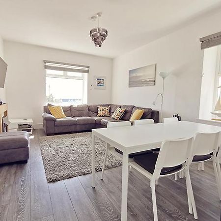 Plas Darien-3 Bed Apt- Sea Views - Sleeps 5 Trearddur Exterior foto