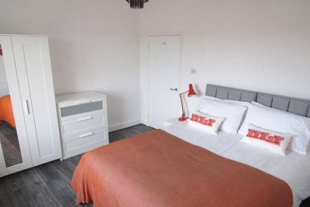 Plas Darien-3 Bed Apt- Sea Views - Sleeps 5 Trearddur Exterior foto