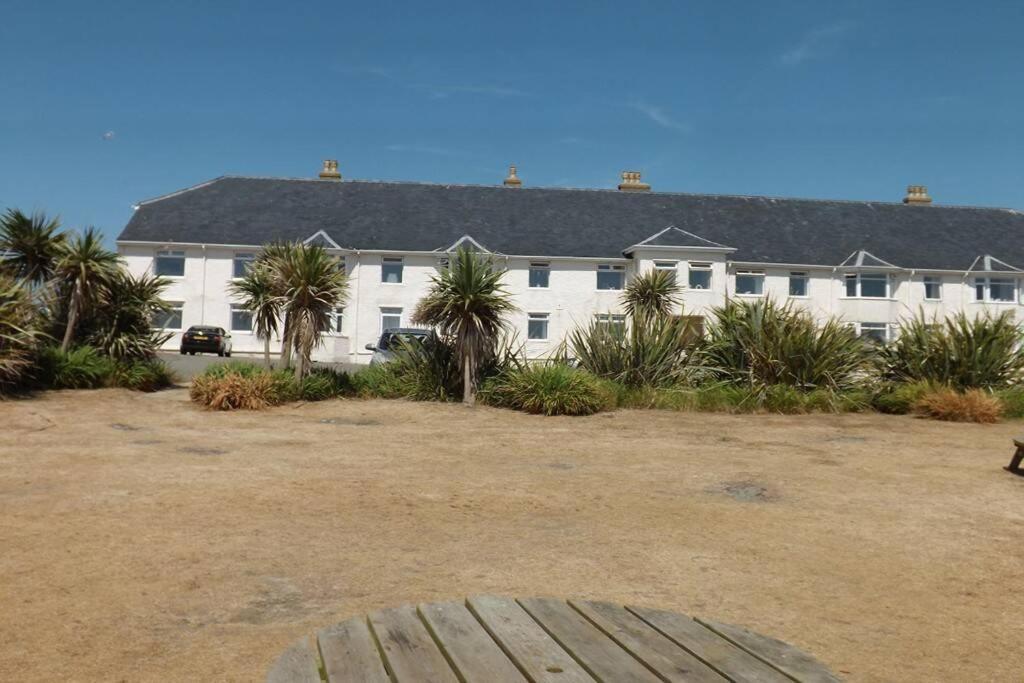Plas Darien-3 Bed Apt- Sea Views - Sleeps 5 Trearddur Exterior foto