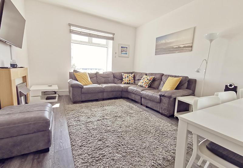 Plas Darien-3 Bed Apt- Sea Views - Sleeps 5 Trearddur Exterior foto