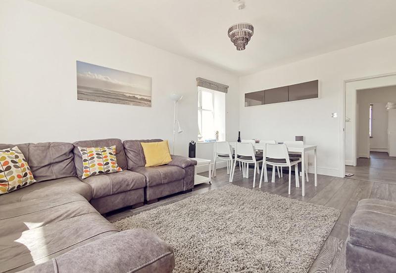 Plas Darien-3 Bed Apt- Sea Views - Sleeps 5 Trearddur Exterior foto